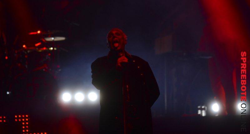 Parkbuehne-Feuerengel-02