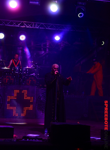 Parkbuehne-Feuerengel-04