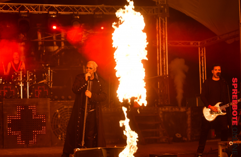 Parkbuehne-Feuerengel-06