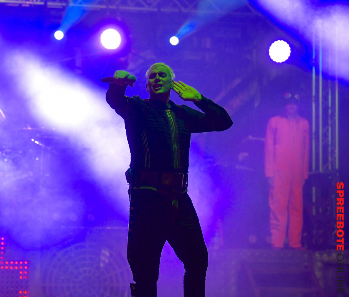 Parkbuehne-Feuerengel-10