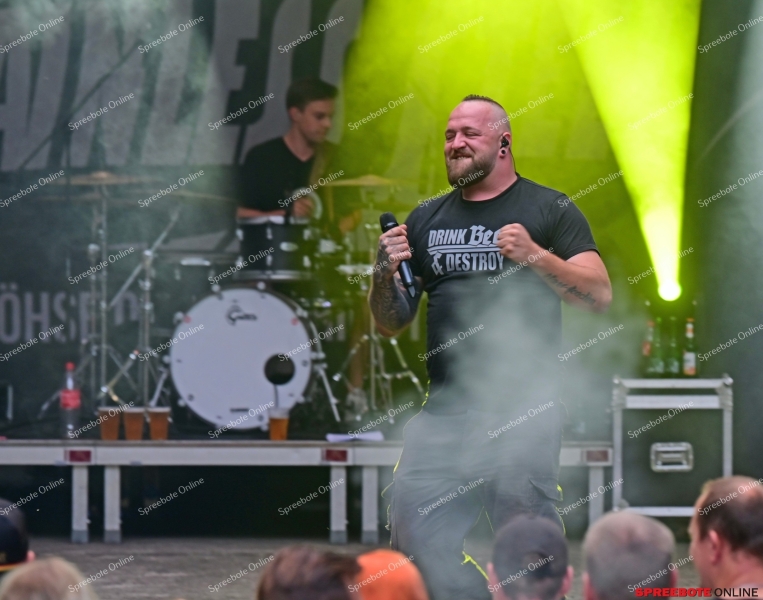 Parkbuhne-Stainless-Steel-007