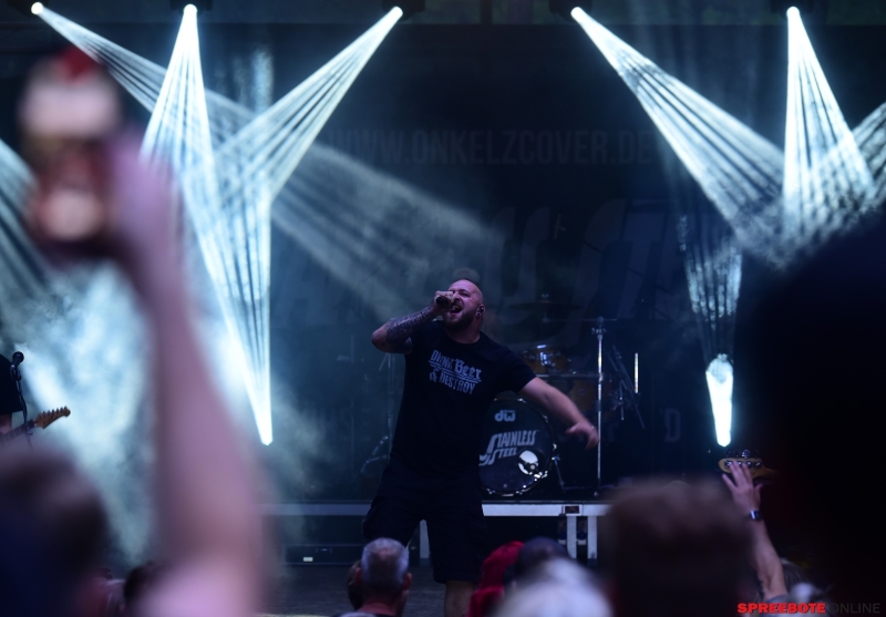 Parkbuhne-Stainless-Steel-001