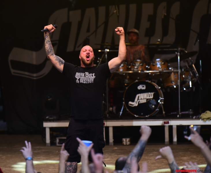 Parkbuhne-Stainless-Steel-004