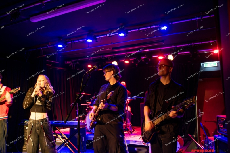 Spreebote-Parkclub-Bands-Abschl-Frauenwoche-001