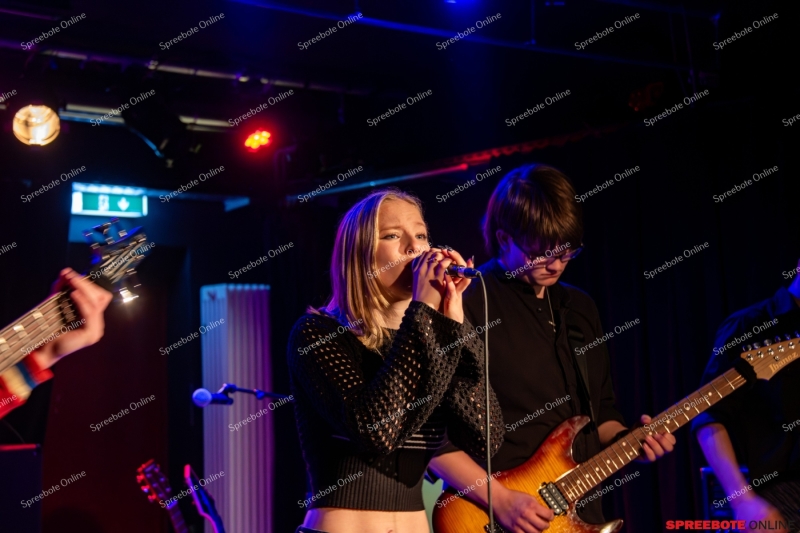 Spreebote-Parkclub-Bands-Abschl-Frauenwoche-016