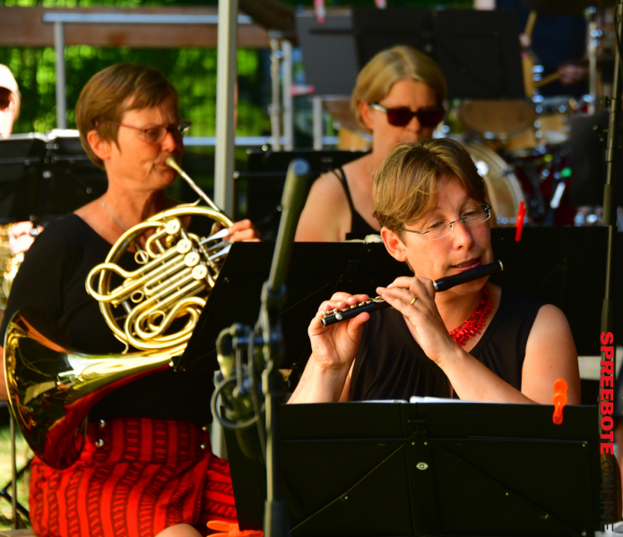 Parkclub-Frauenblasorchester-Berlin-06