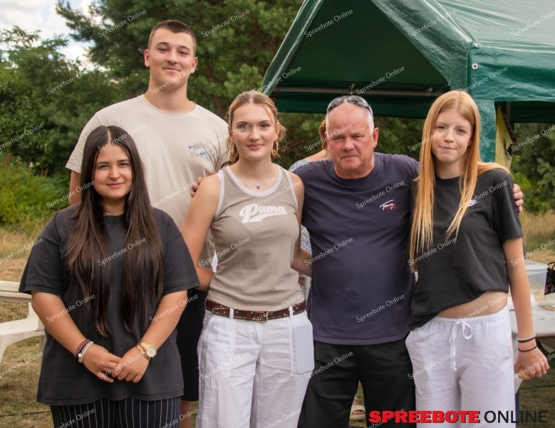 Spreebote-Paule-49-sein-Kiezfest_gallery1_01