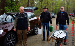 Pflanzaktion-in-Beerenbusch-2