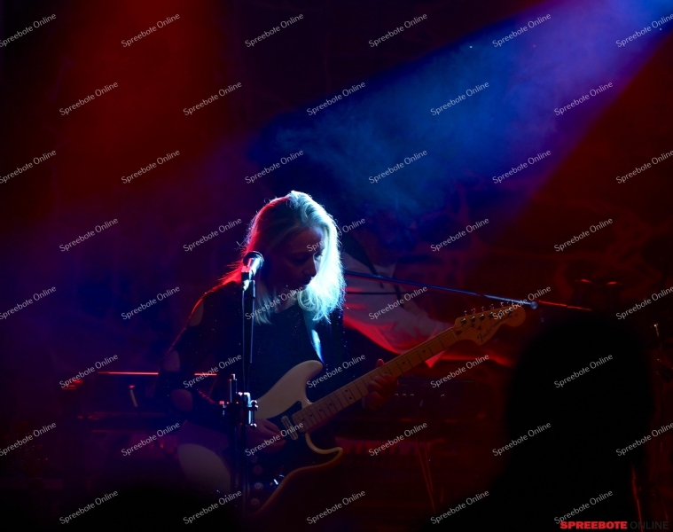 Pink-Floyd-Tribute-Pinks-Choice-001