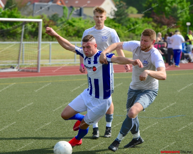 Pneumant-FV-Blau-Weiss-Briesen-002