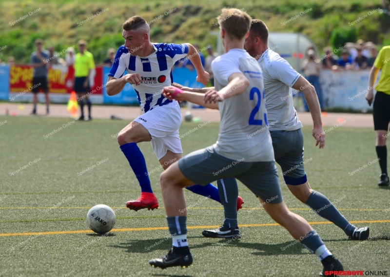 Pneumant-FV-Blau-Weiss-Briesen-009