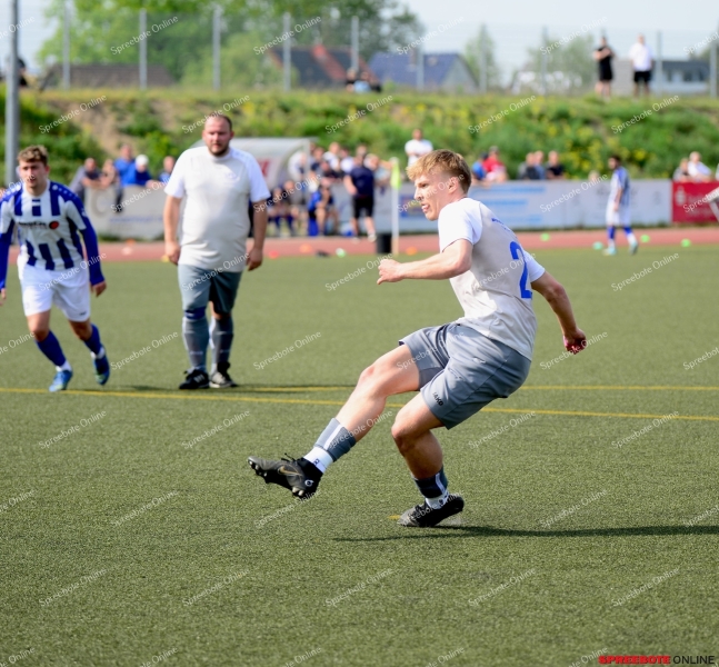 Pneumant-FV-Blau-Weiss-Briesen-018