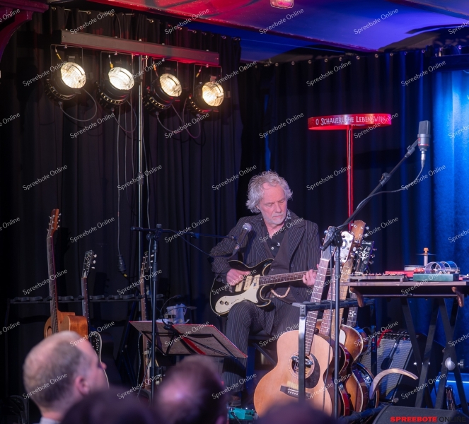 Spreebote-Poesie-mit-einem-Augenzwinkern_gallery1_01