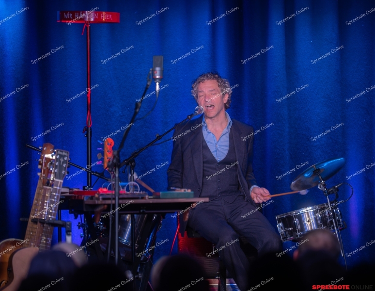 Spreebote-Poesie-mit-einem-Augenzwinkern_gallery1_03