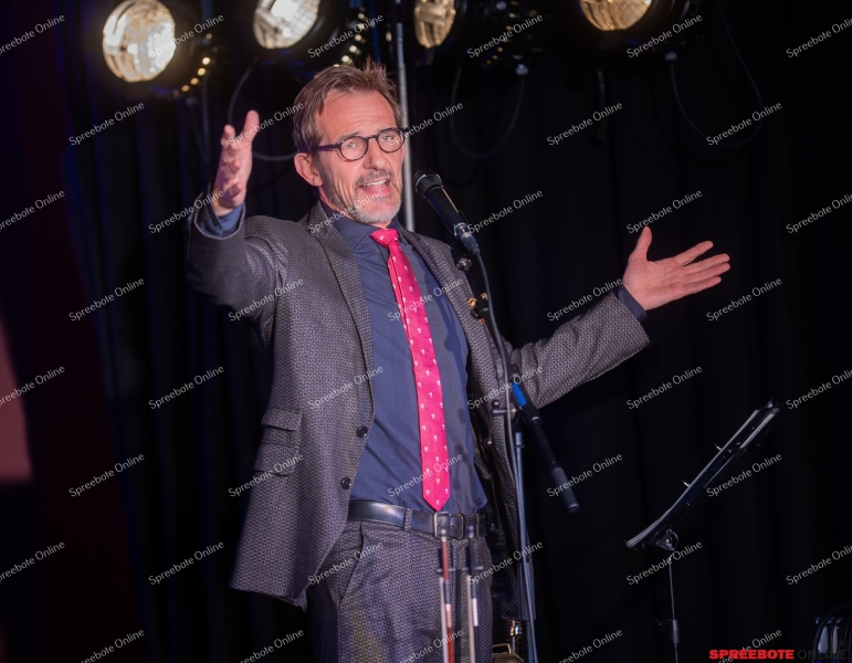 Spreebote-Poesie-mit-einem-Augenzwinkern_gallery1_06