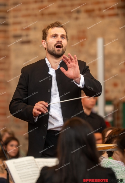 Spreebote-Premiere-von-Carmina-Burana-_gallery1_15