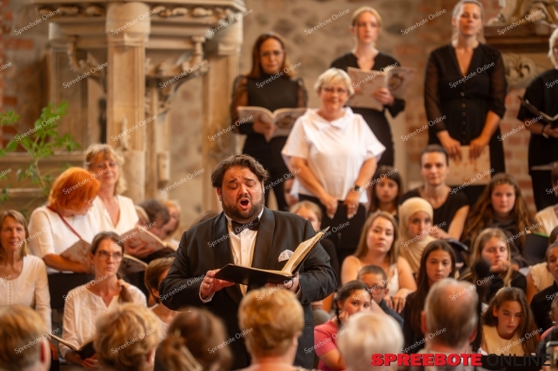 Spreebote-Premiere-von-Carmina-Burana-_gallery1_24