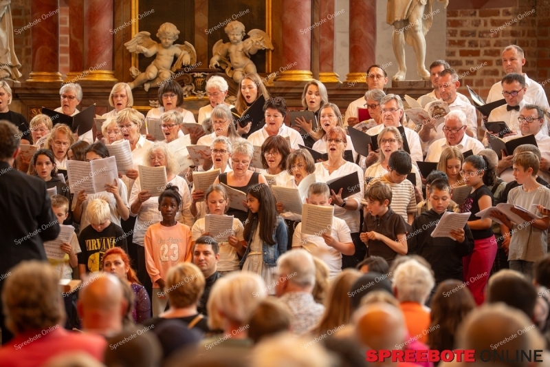 Spreebote-Premiere-von-Carmina-Burana-_gallery1_25