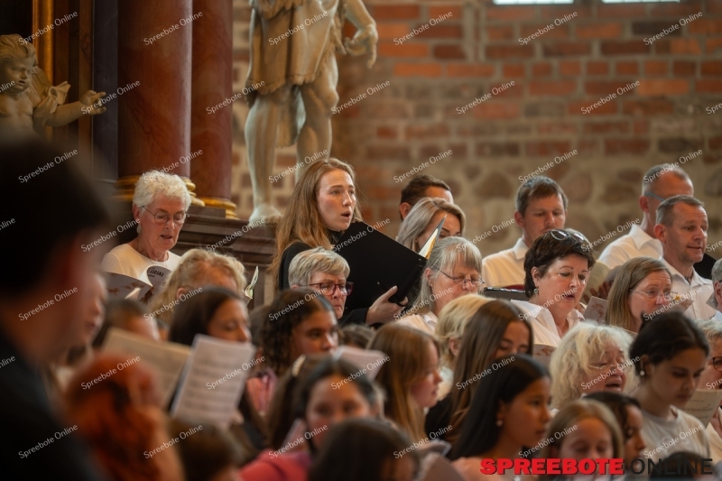 Spreebote-Premiere-von-Carmina-Burana-_gallery1_44