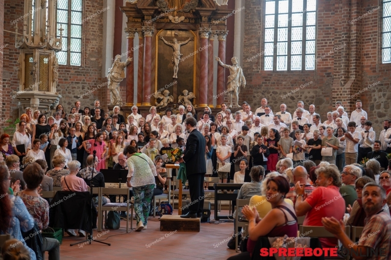 Spreebote-Premiere-von-Carmina-Burana-_gallery1_48