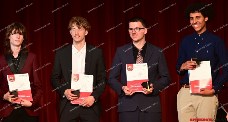 Rahn-Education-Zeugnisse-FOS-023