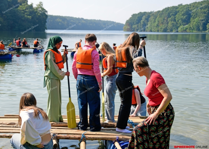 Spreebote-Rahn-FOS-Kennenlern-Flossbau-003