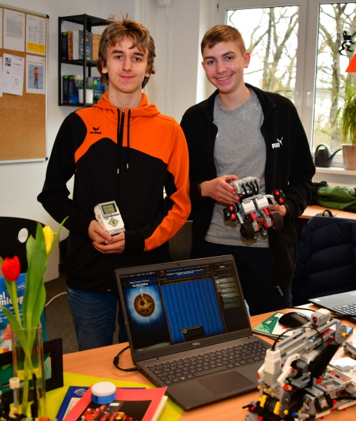 Rahn-Goetheplatz-Tag-Off-Tuer-17