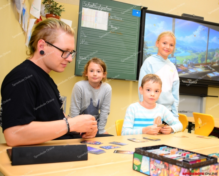 Rahn-Grundschule-Tag-Off-Tur20-001