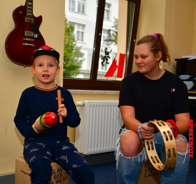 Rahn-Grundschule-Tag-off-Tuer-01