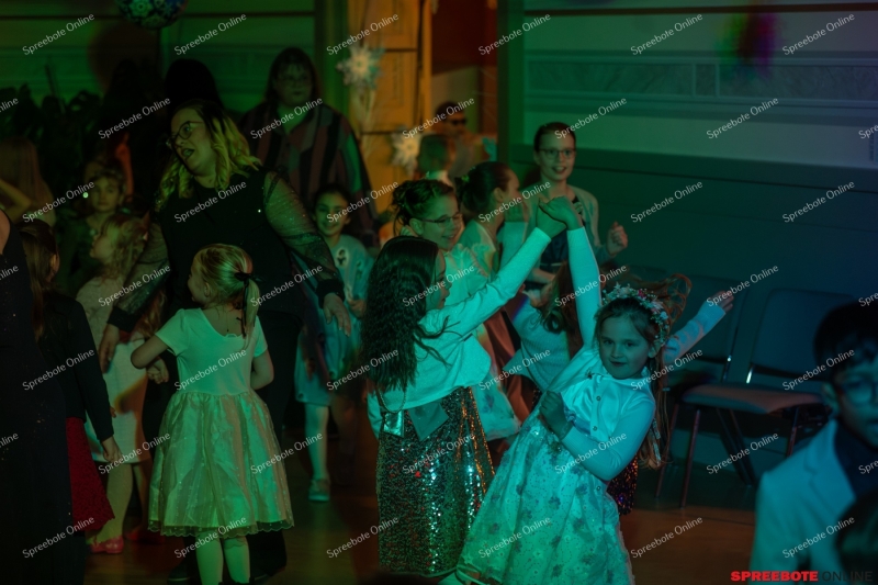 Spreebote-Rahn-GS-Kita-Winterball-001