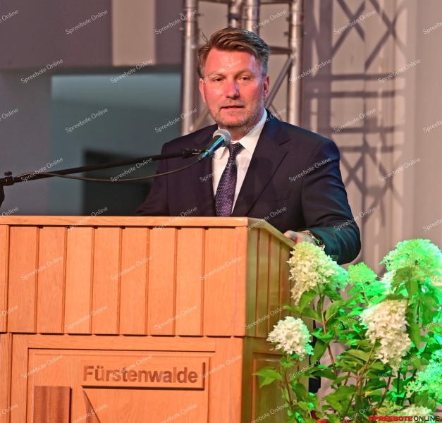 Rahn-Oberschule-Zeugnisse-004