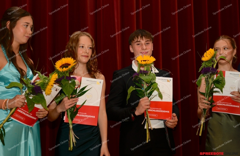 Rahn-Oberschule-Zeugnisse-035