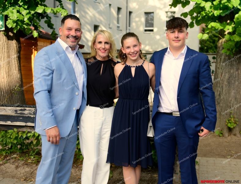 Rahn-Oberschule-Zeugnisse-038