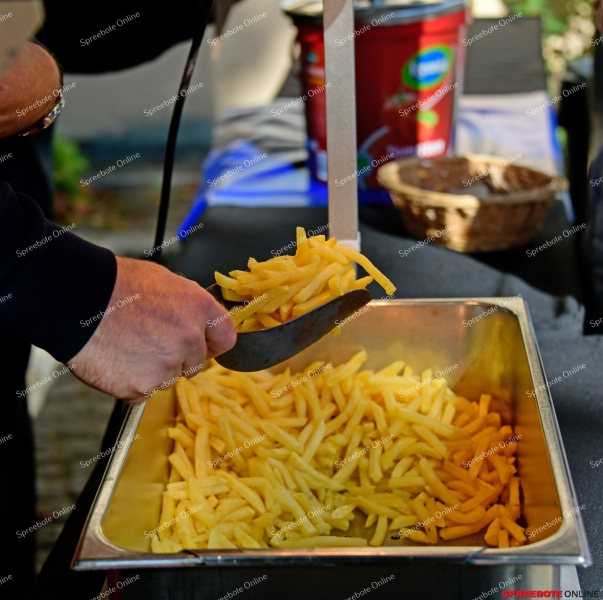 Spreebote-Rahn-Pommes-Action-006