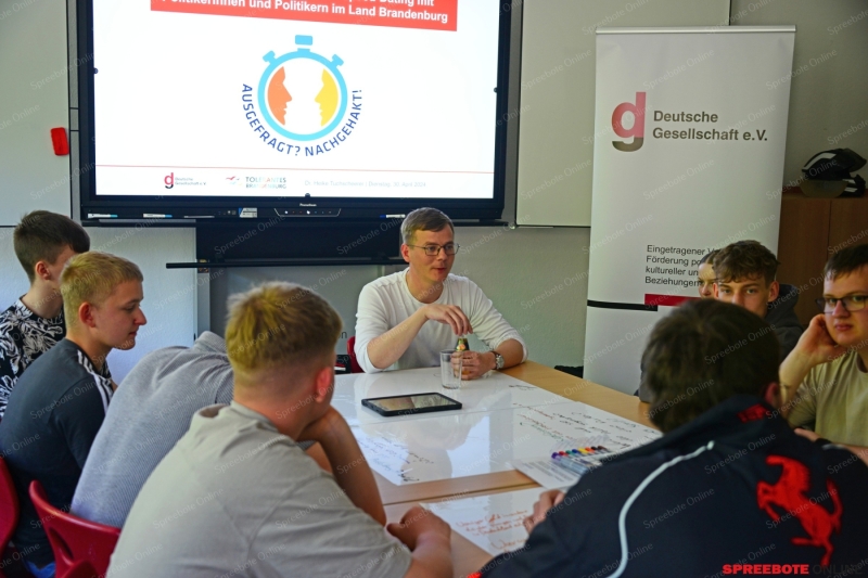 Rahnschule-Wahlforum20-006