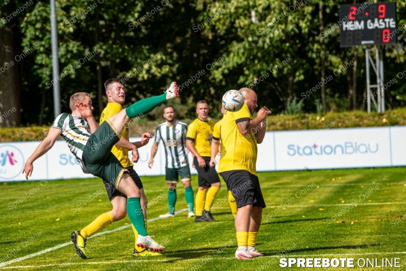 Spreebote-Rauen-holt-Remis_gallery1_19