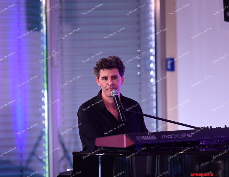 Rauen-Roger-Stein-001