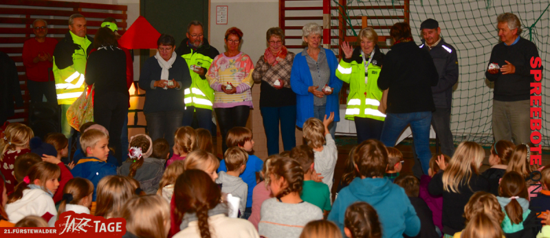 Rauen-Schule-Sankt-Martinsfest-03