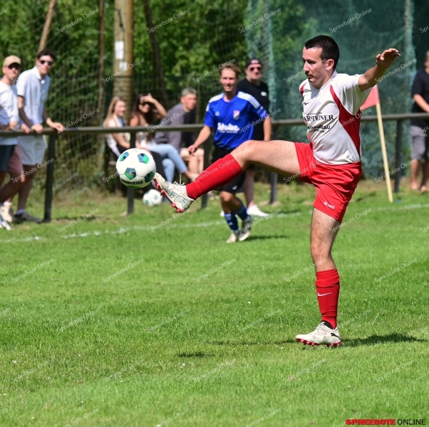 Reichenwalder-FC-Testspiel-Tauche-003