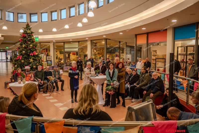 Spreebote-Sama-Eroffnung-Furstengalerie-005