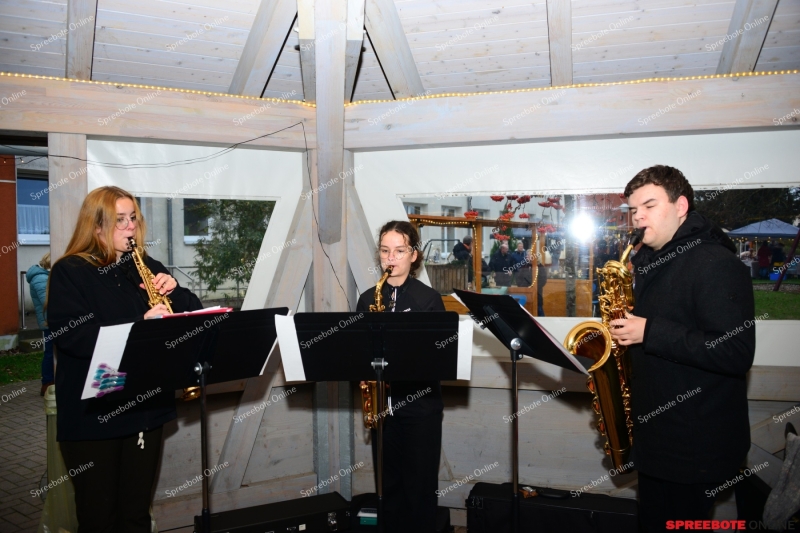 Sama-Haus-Lydia-Lichterfest-001