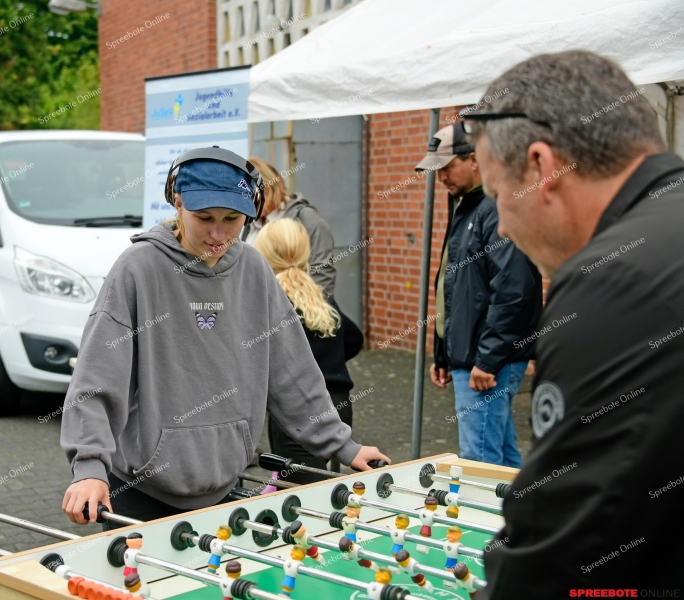 Spreebote-Samariterfest-im-regen-sonne-Mix-034