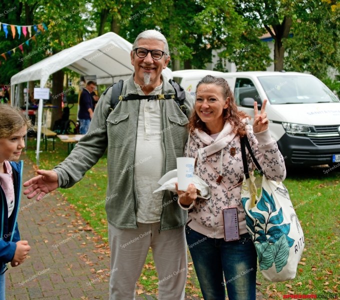 Spreebote-Samariterfest-im-regen-sonne-Mix-049