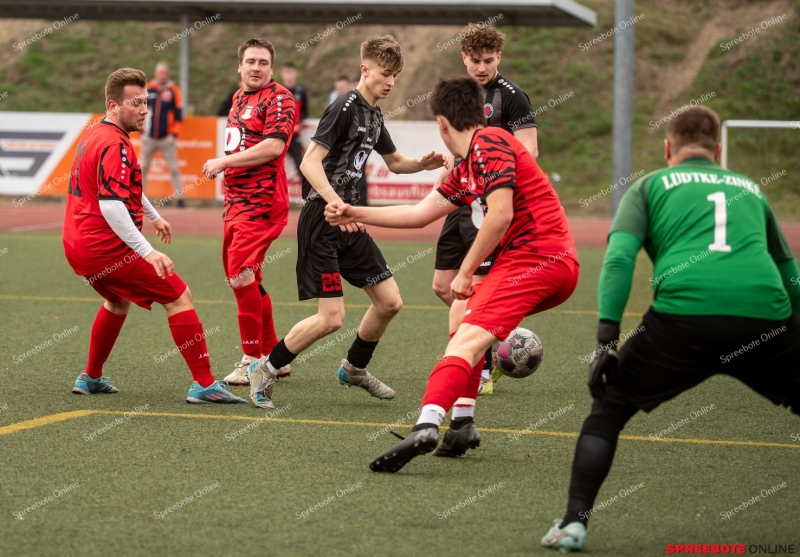 Spreebote-SG-Borussia-FC-Neunhagen-1913-II-008
