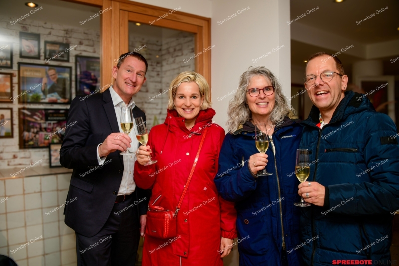 Spreebote-Silvester-Esplanade-003