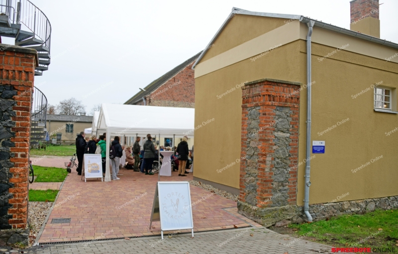 Spreebote-Reichenwalde-Cafe-Tortenschlacht-007