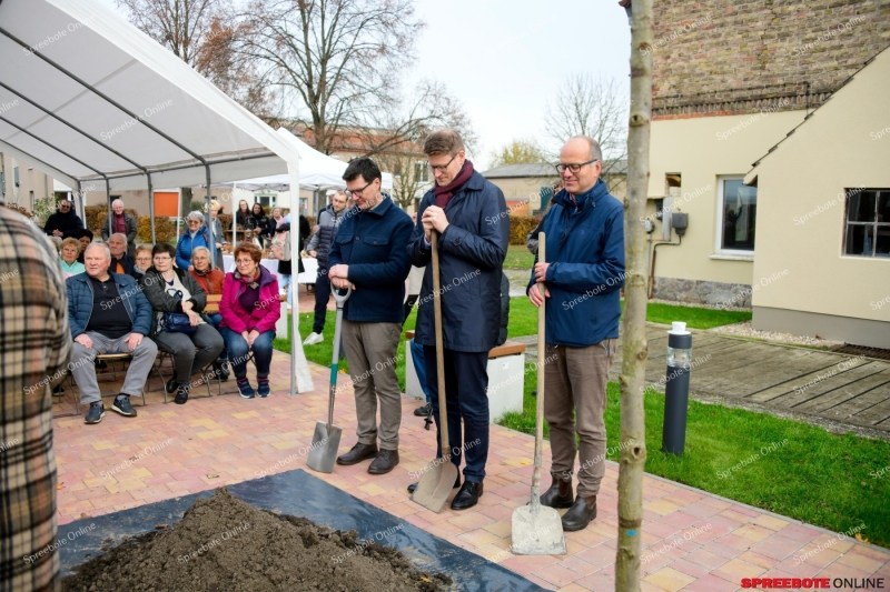 Spreebote-Reichenwalde-Cafe-Tortenschlacht-015
