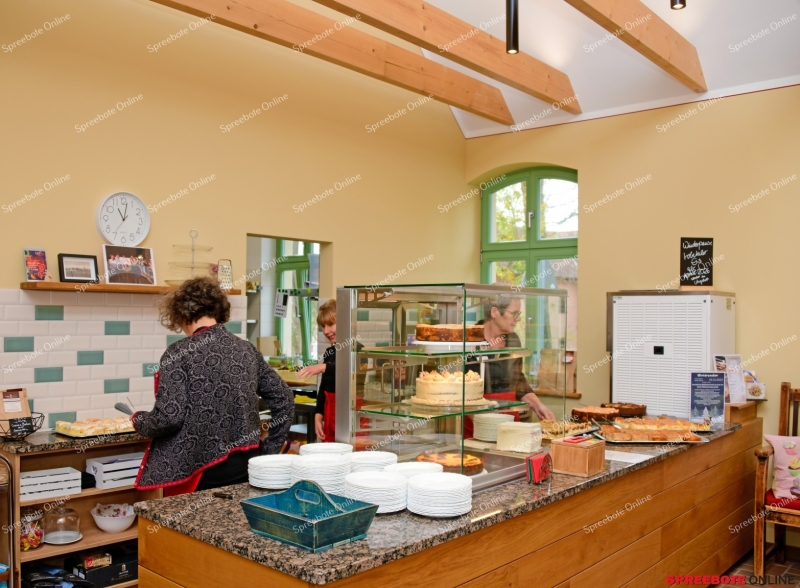 Spreebote-Reichenwalde-Cafe-Tortenschlacht-019