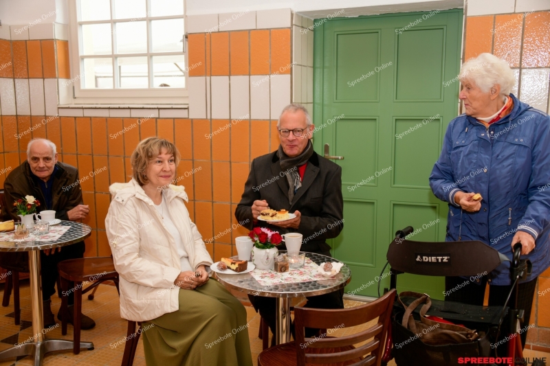 Spreebote-Reichenwalde-Cafe-Tortenschlacht-027