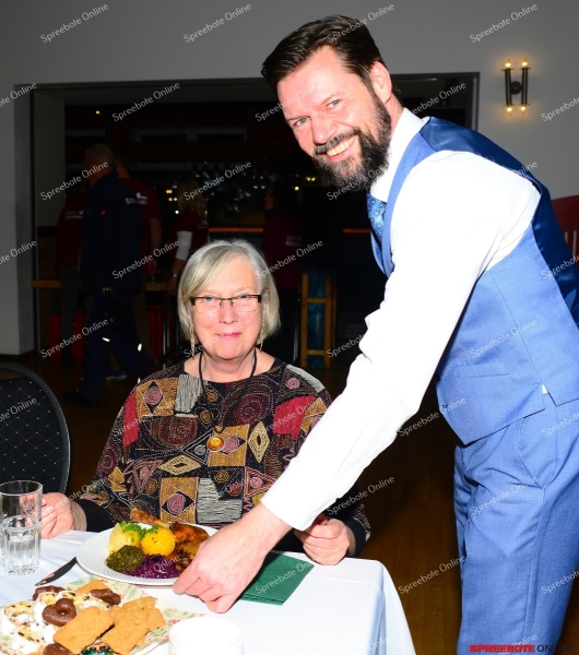 Stadt-Weihnachtsfeier-Senioren-019